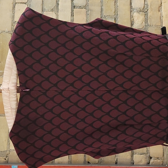 Carolina Williamson dress, size M, burgundy - Picture 5 of 5